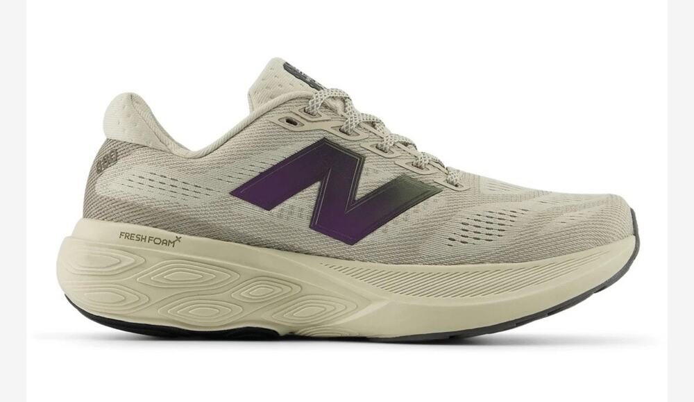 New Balance Fresh Foam X 880V15 Running All Day Wear Women's SZ 9 Men's Size 7,5